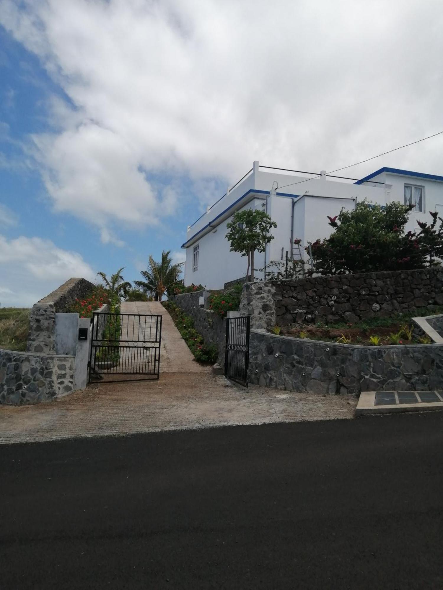 O Bercail Du Sud-Hibiscus Chez Jeannette Vila Saint Gabriel Exterior foto